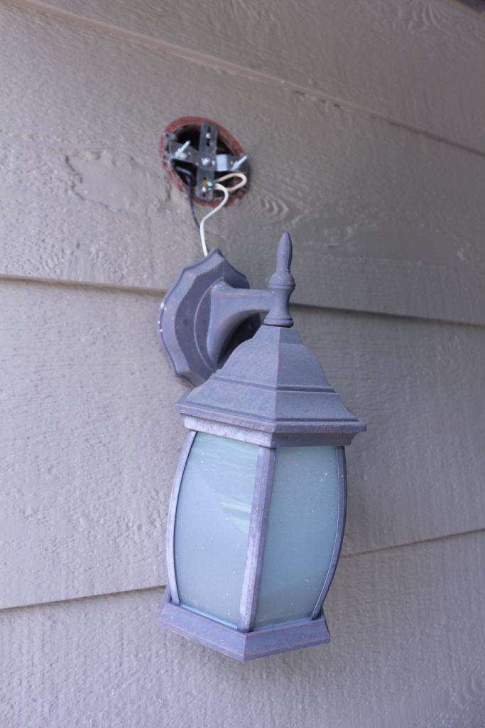 Replace your exterior lights on your home easily and safely with this step by step photo tutorial!