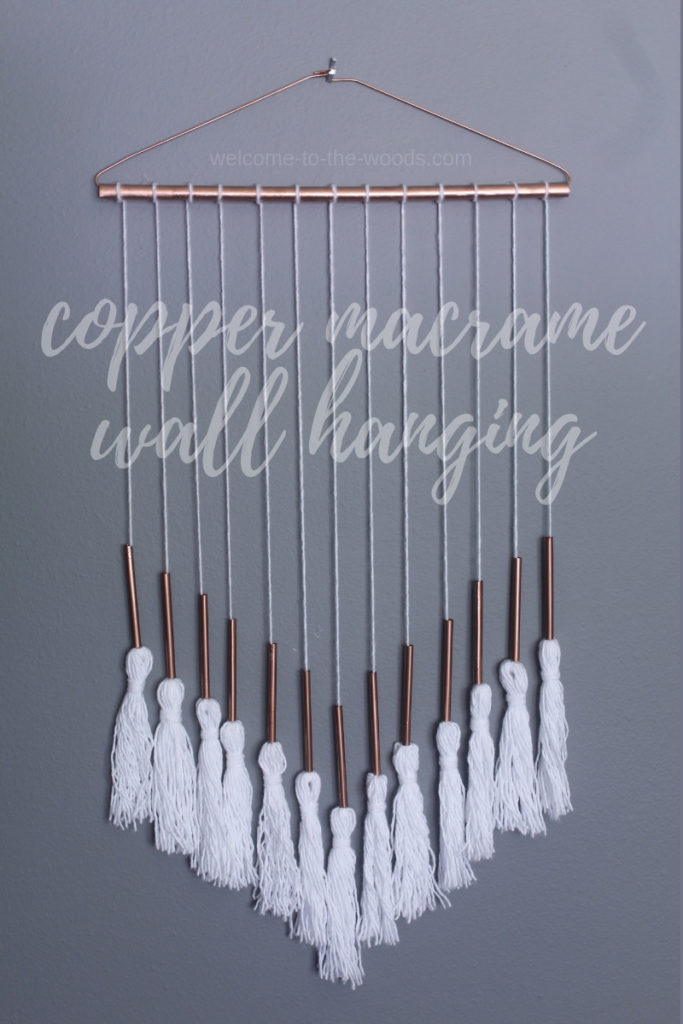 copper macrame wall hanging made on the CHEAP with spray painted straws and string.