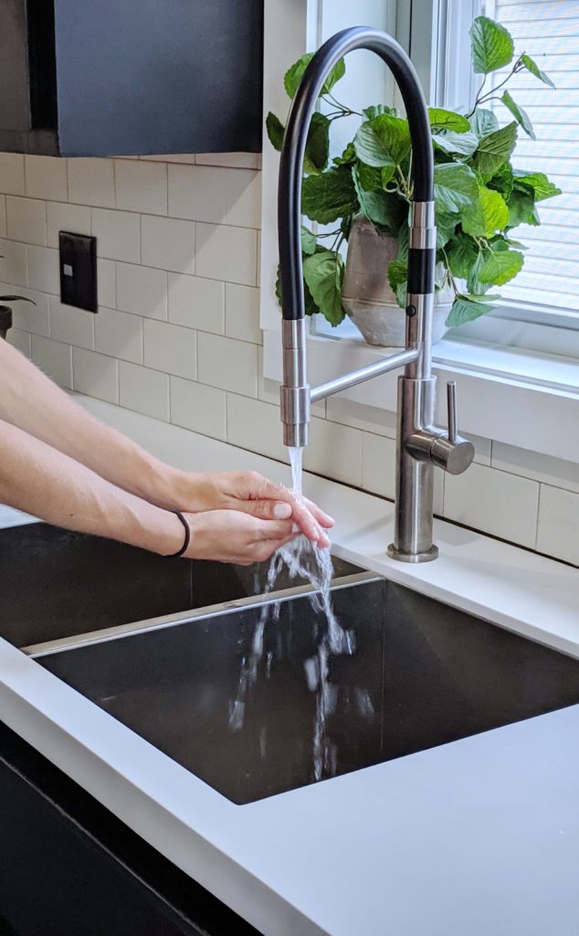 Vigo under mount sink and modern faucet #vigoindustries @vigoindustries Best kitchen faucet ever!! I also love how deep the sinks are and the seamless design. DIY Faucet installation video tutorial